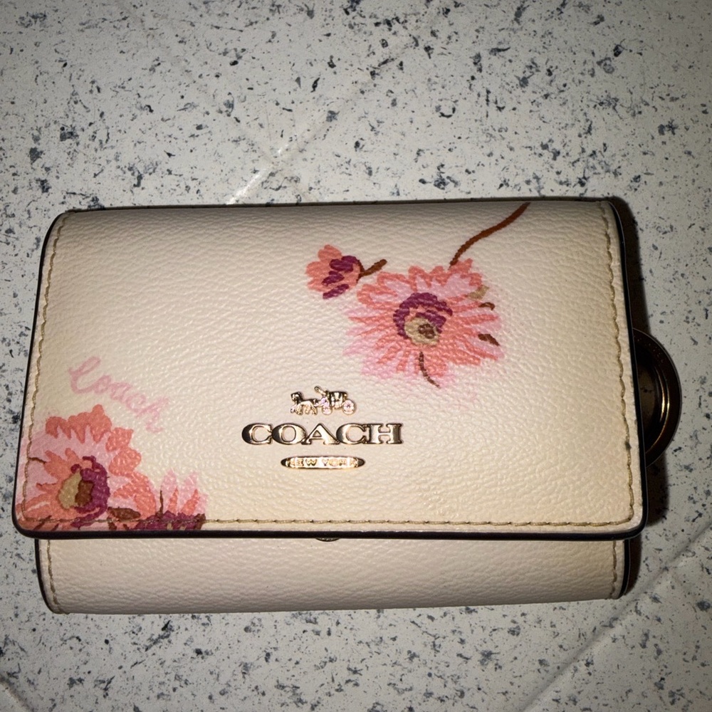 COACH Cream Floral Leather Key Case Wallet with Pink Blossoms w/ Large Ring